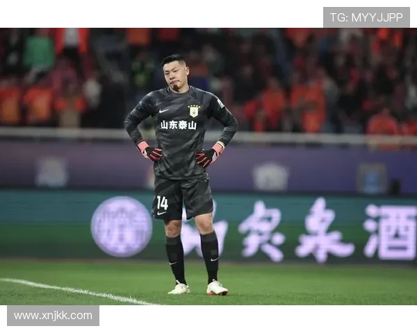 鲁媒曝泰山提前奔赴上海战申花 郑铮有望重返主力阵容迎强强对话 鲁媒曝泰山提前奔赴上海战申花 郑铮有望重返主力阵容迎强强对话
